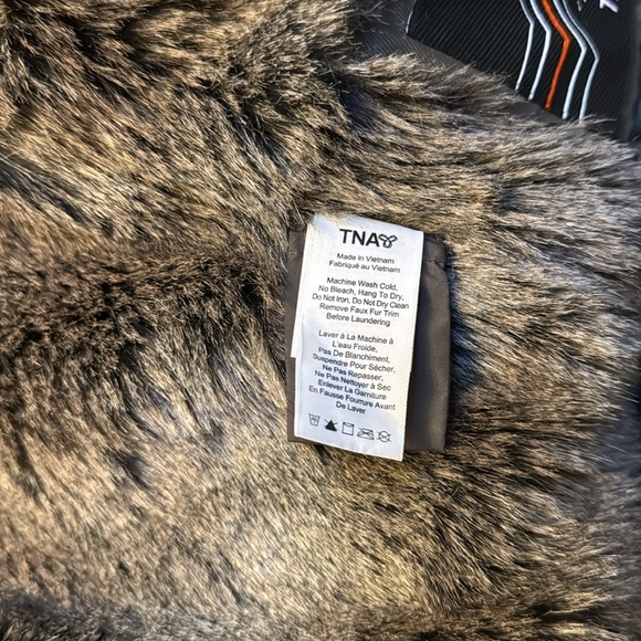 TNA Niseko winter jacket, army green - Picture 9 of 10
